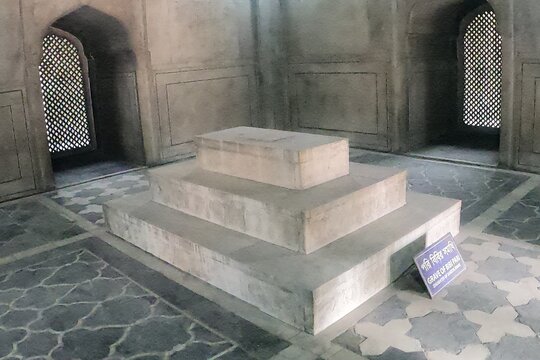 Tour image 12